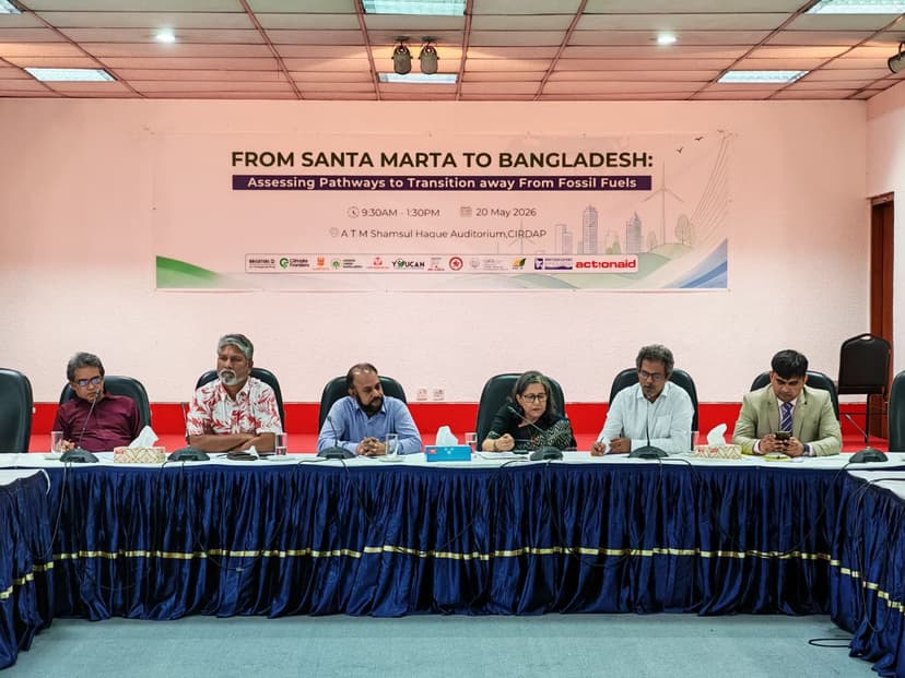 From Santa Marta to Bangladesh: Assessing Pathways to Transitioning Away From Fossil Fuels